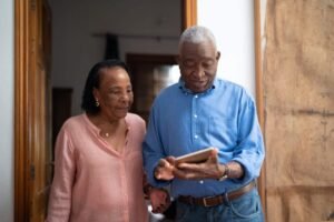 Leia mais sobre o artigo Marketing para idosos: quais ações dão certo com esse público?