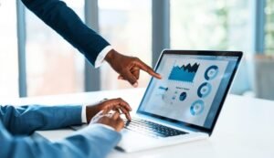 Leia mais sobre o artigo Por que as empresas devem investir em marketing digital? Veja aqui!